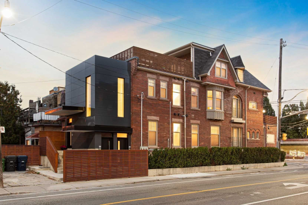 662 Bathurst St 662 Bathurst St