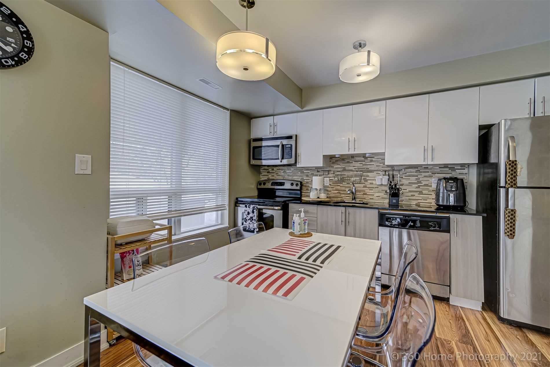 801 Sheppard Ave, #202