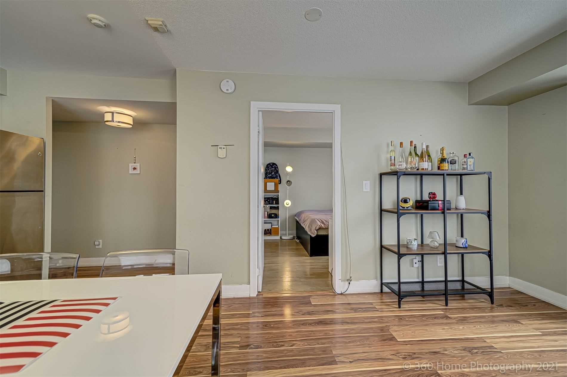801 Sheppard Ave, #202