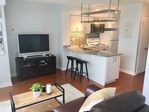 33 Sheppard Ave E, #2609