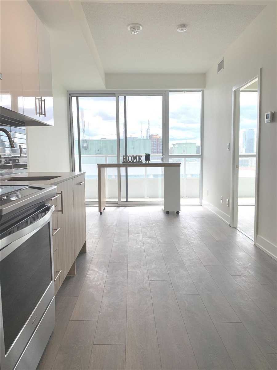 180 Fairview Mall Dr #1001