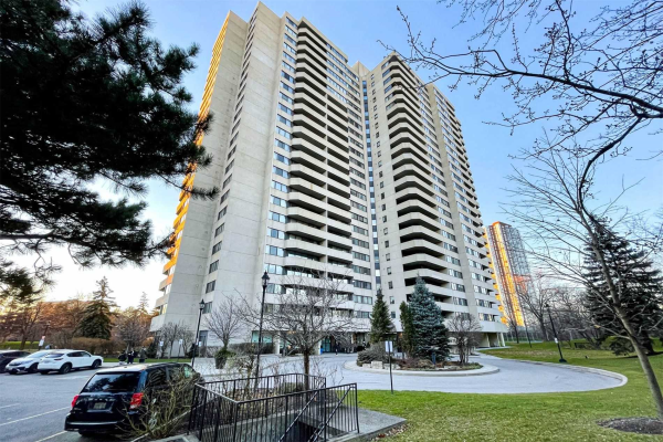 75 Wynford Heights Cres 75 Wynford Heights Cres