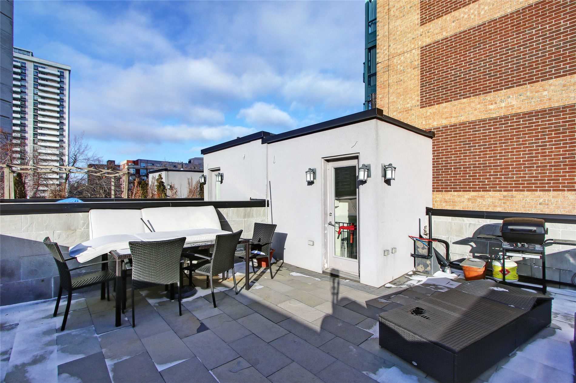 308 Merton St