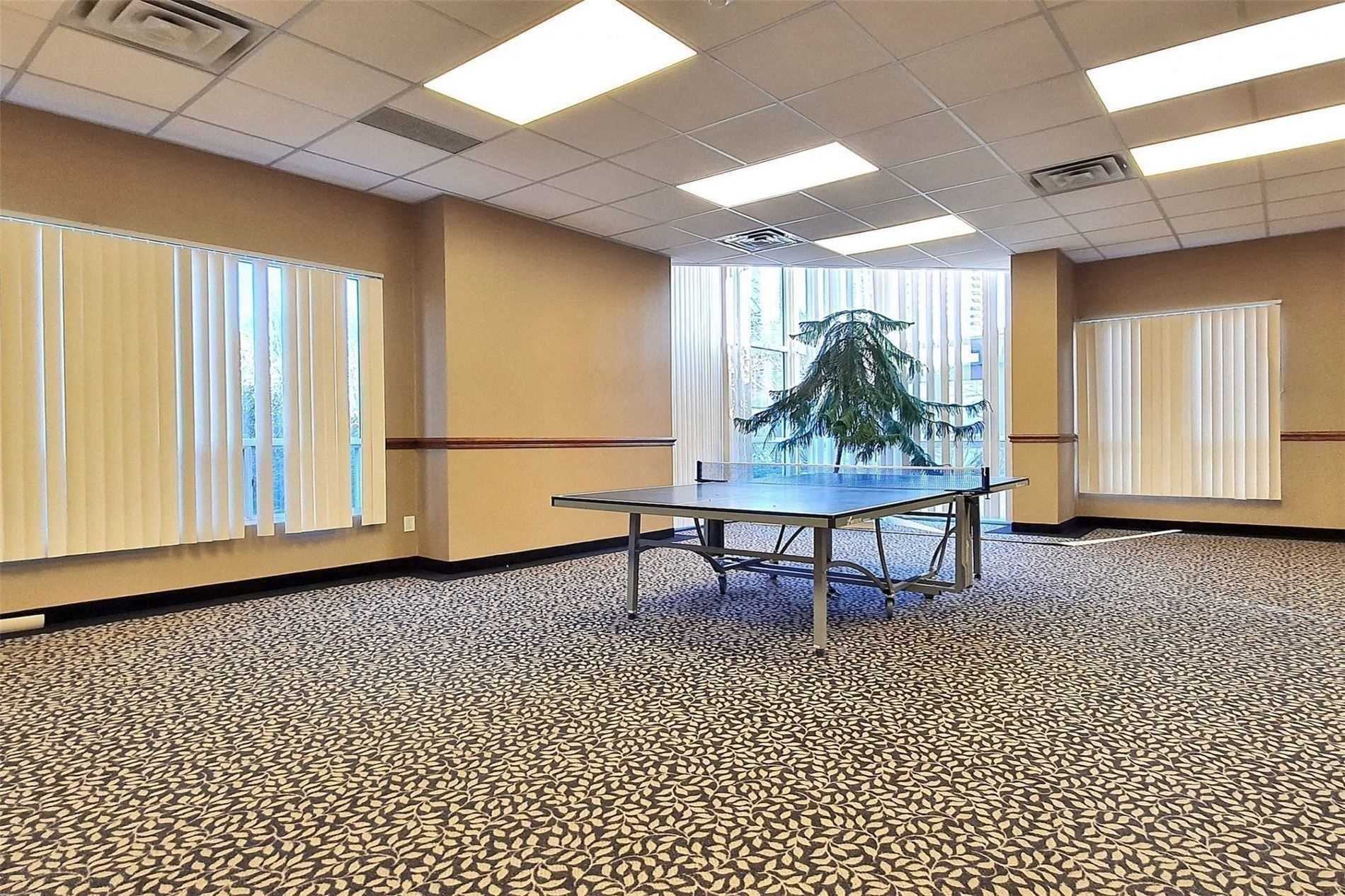 7 Concorde Pl, #1410