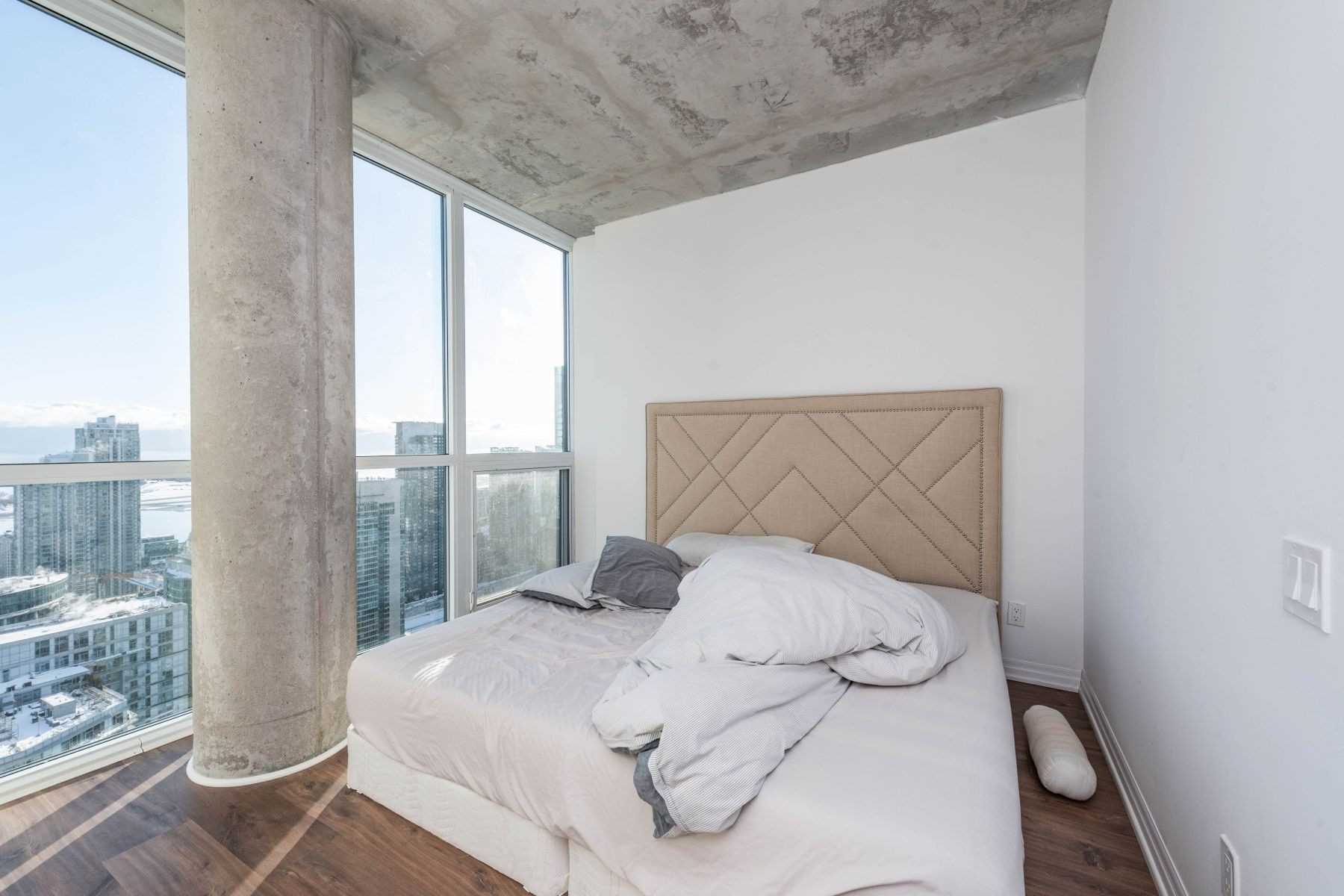 88 Blue Jays Way, #4105