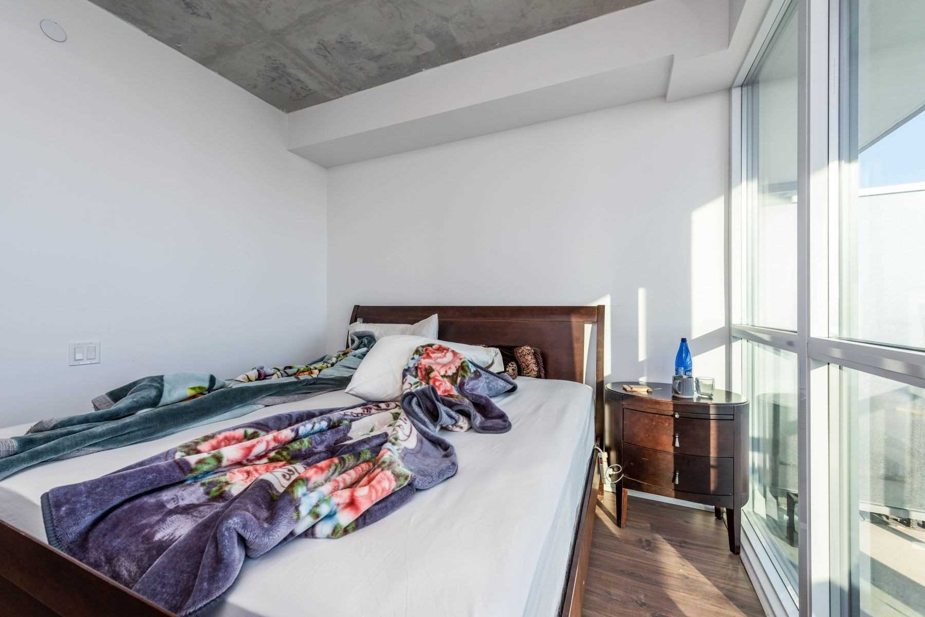 88 Blue Jays Way, #4105