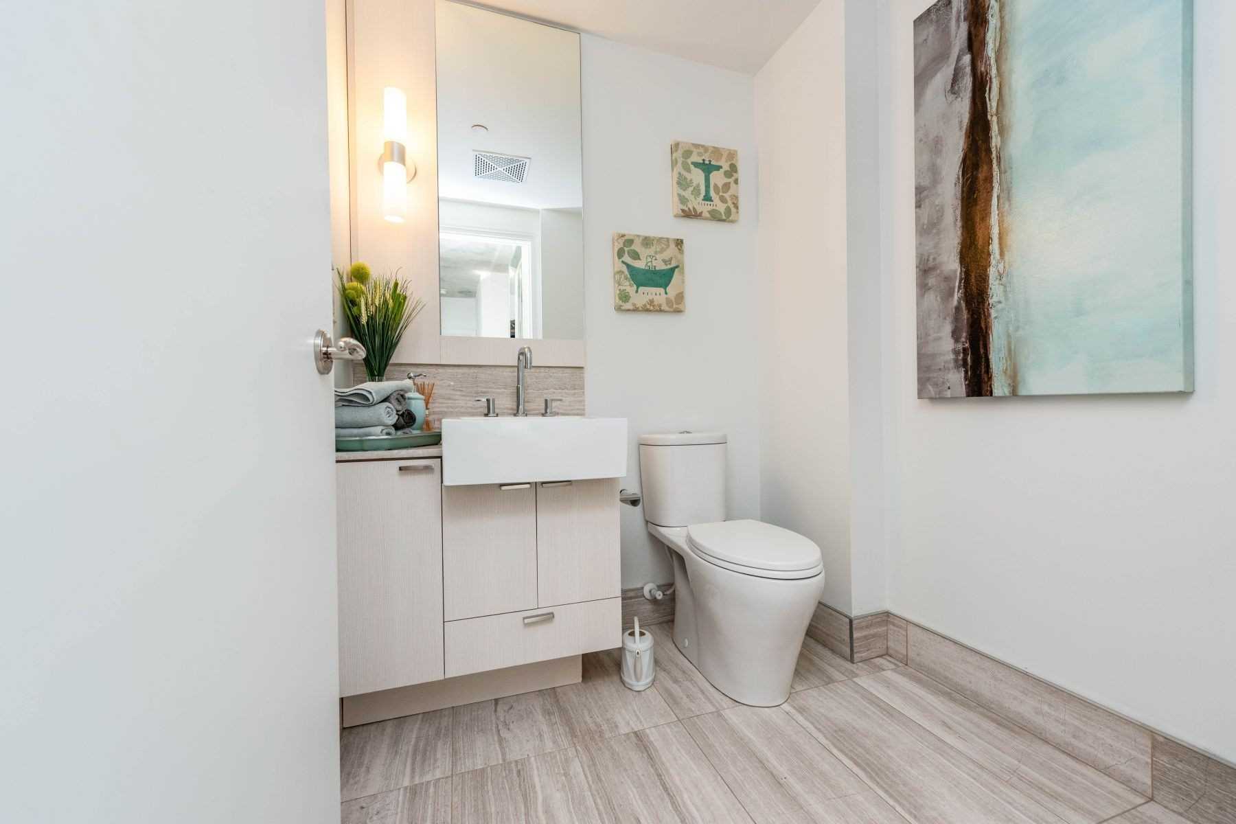 88 Blue Jays Way, #4105