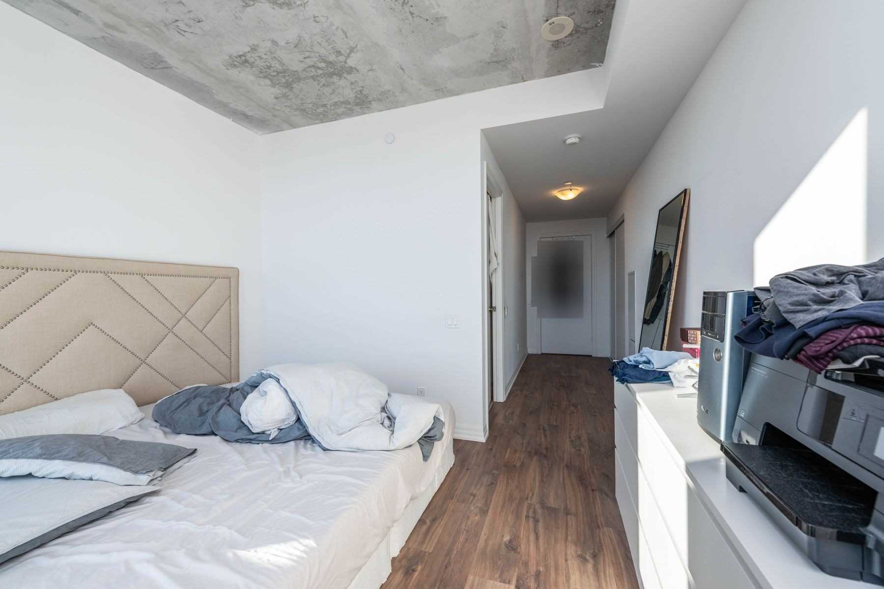 88 Blue Jays Way, #4105