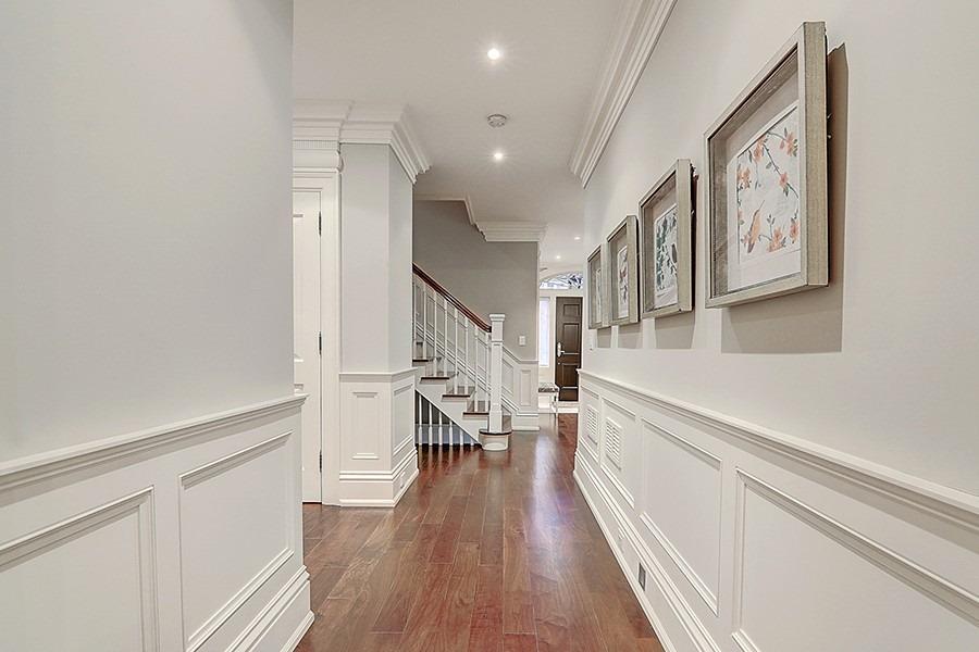 15 Castle Frank Cres