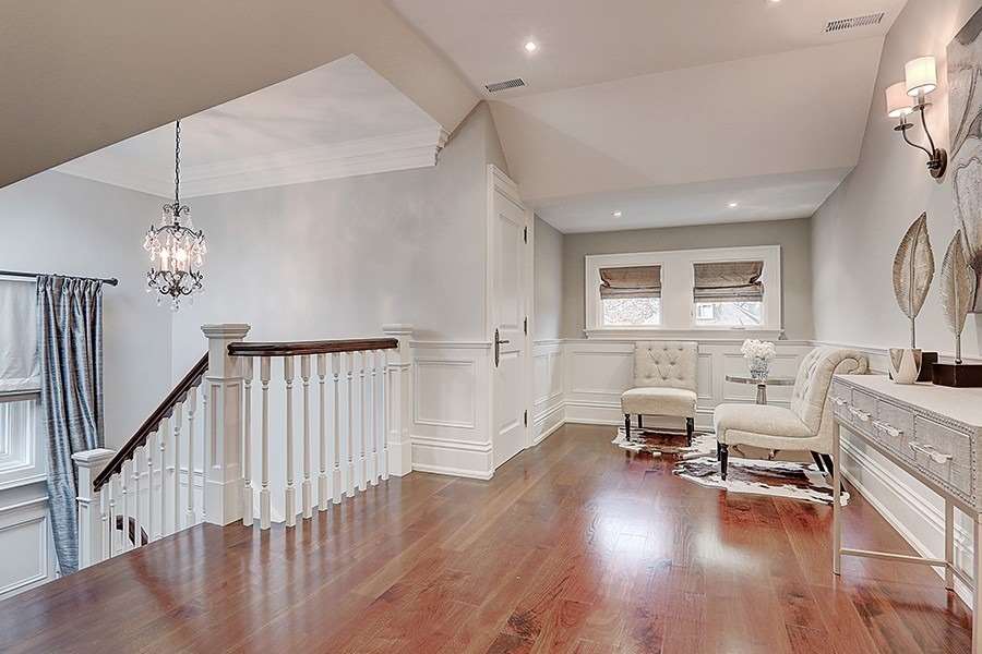 15 Castle Frank Cres