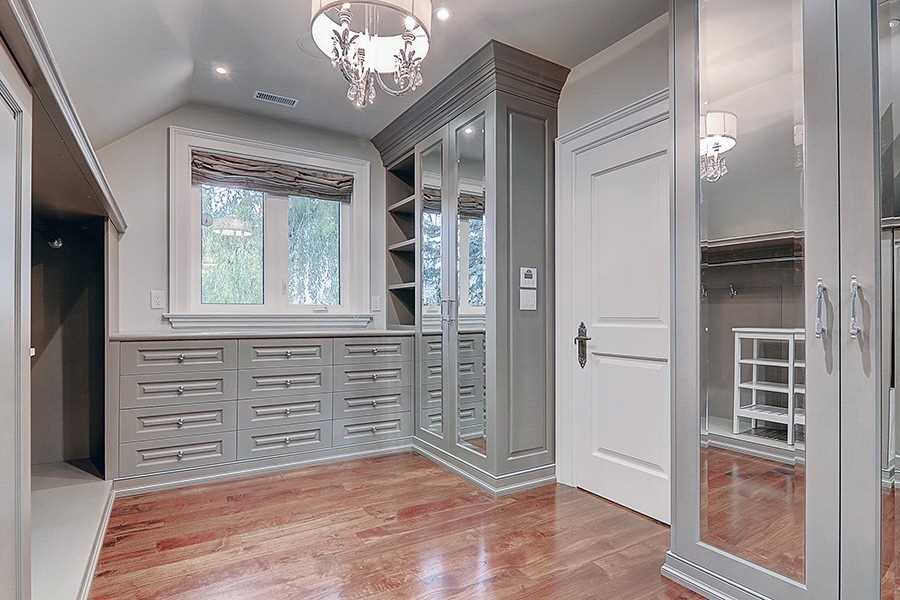 15 Castle Frank Cres