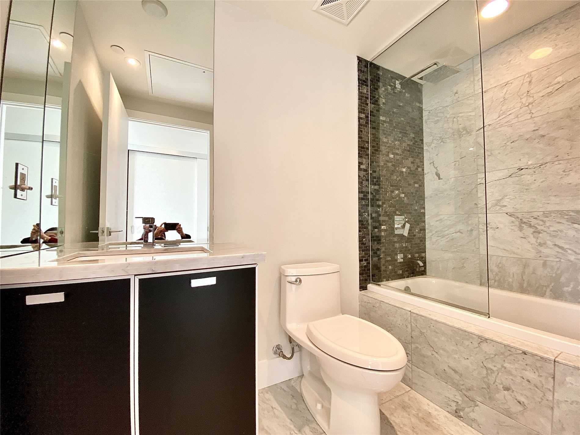 32 Davenport Rd, #2708
