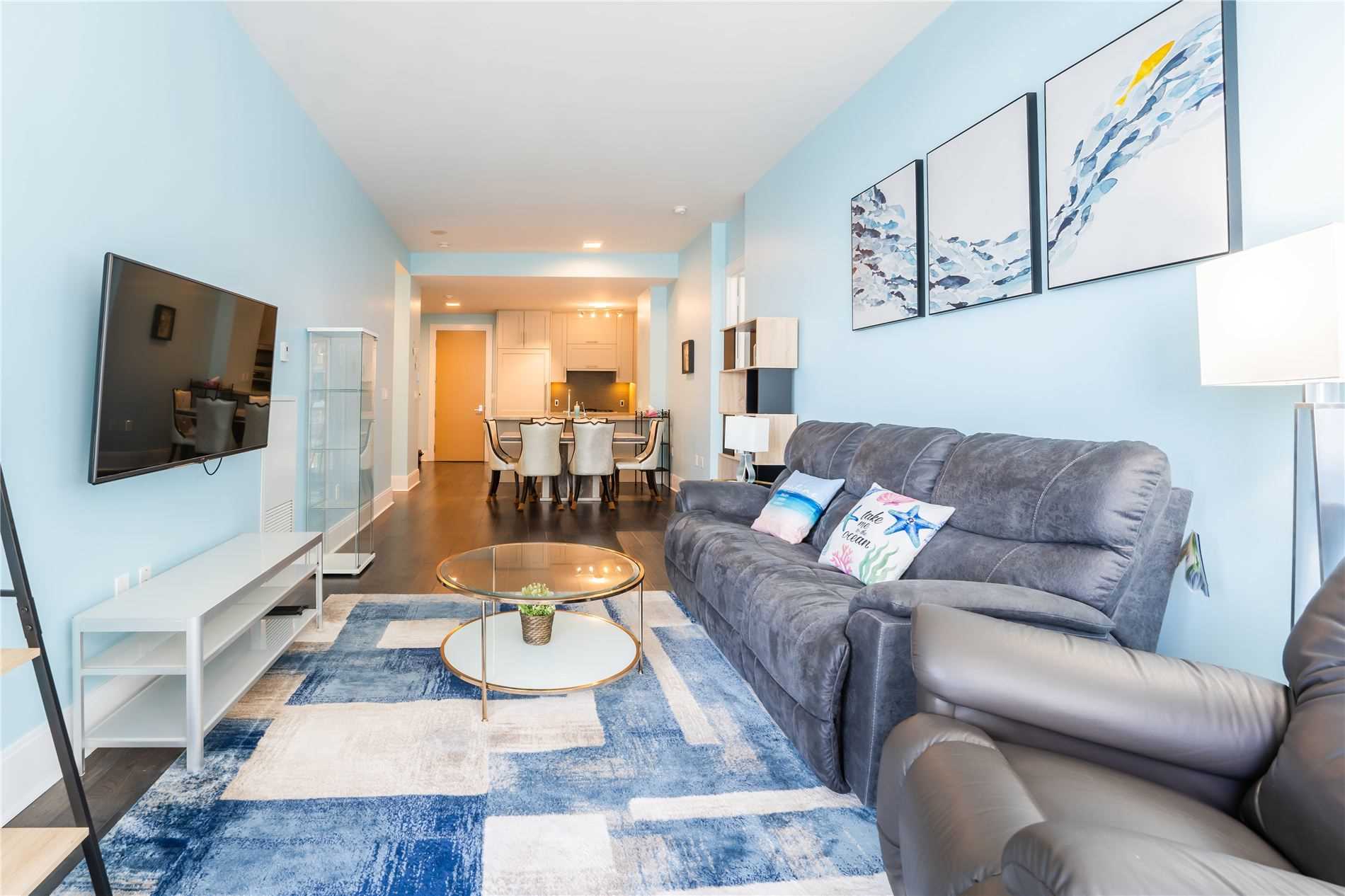 29 Queens Quay E #616