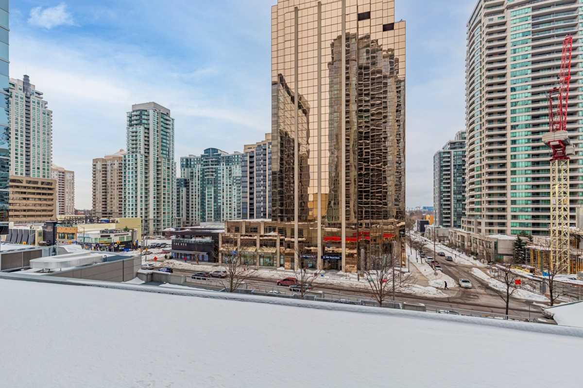 4978 Yonge St, #601