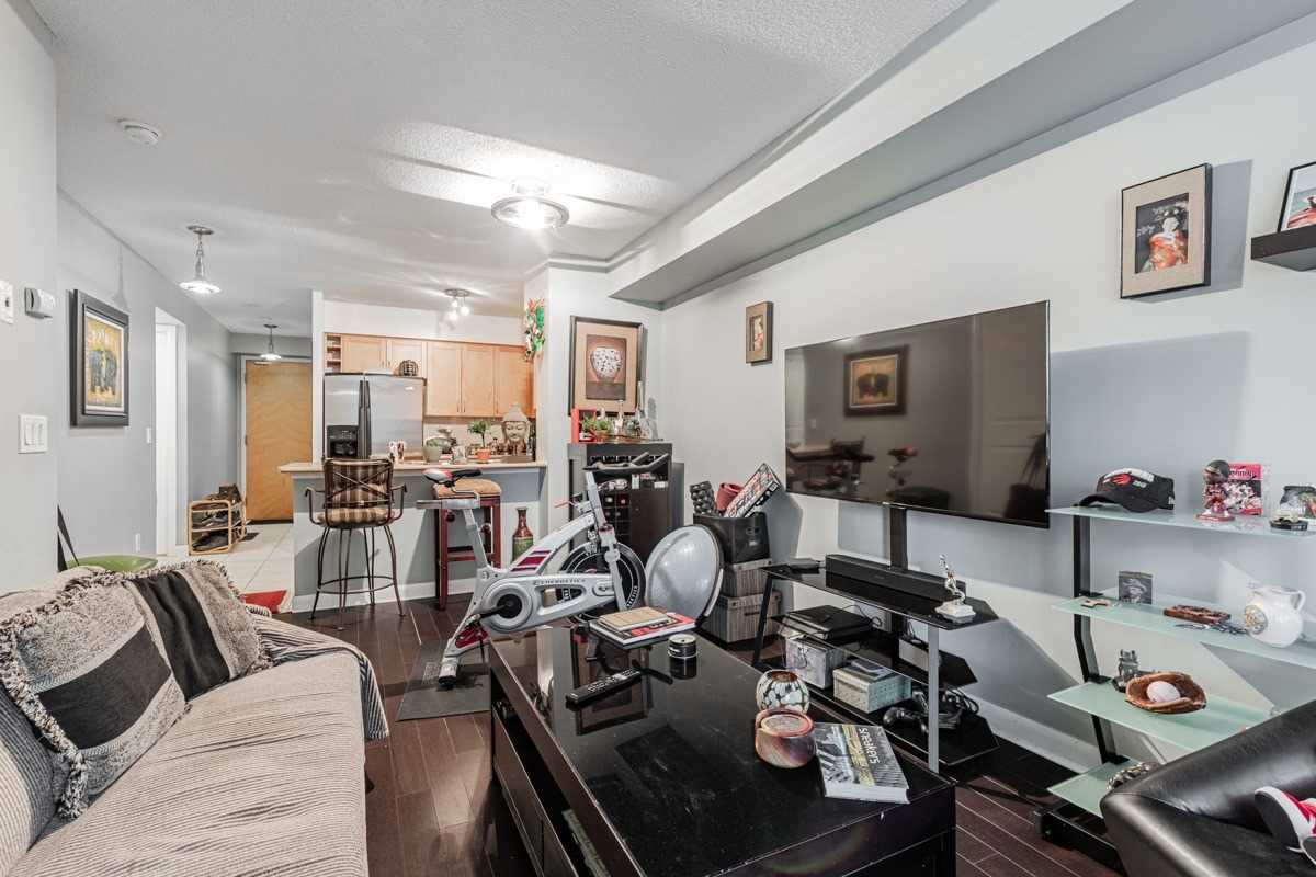 4978 Yonge St, #601