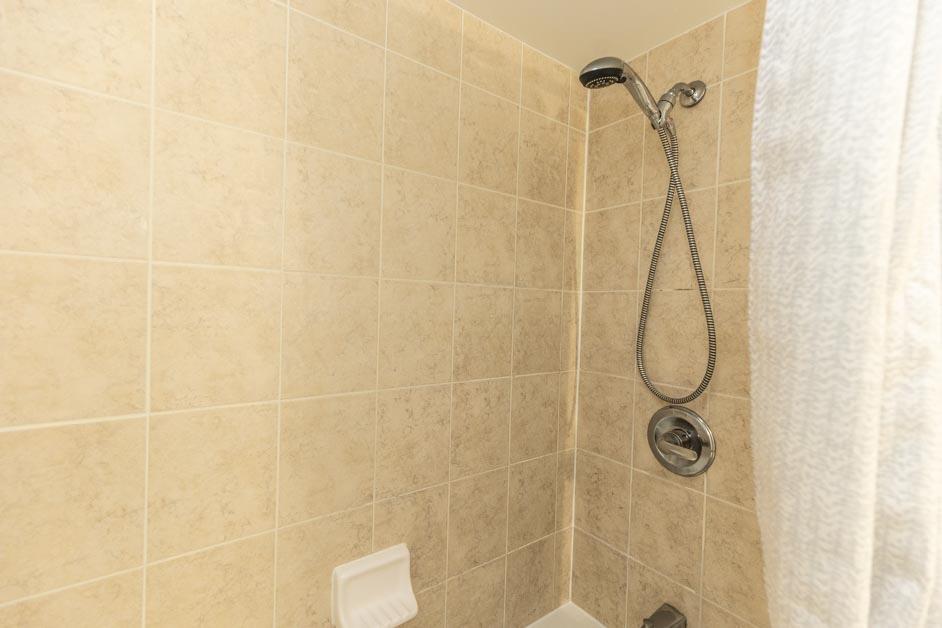 Listing C5481775 - Large Photo # 34