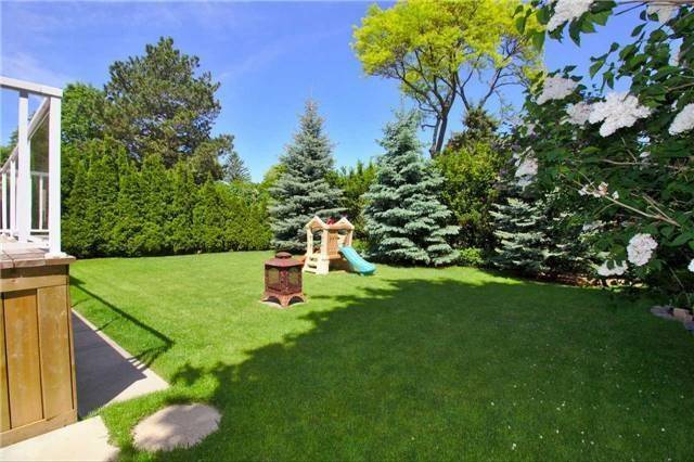 24 Burleigh Heights Dr