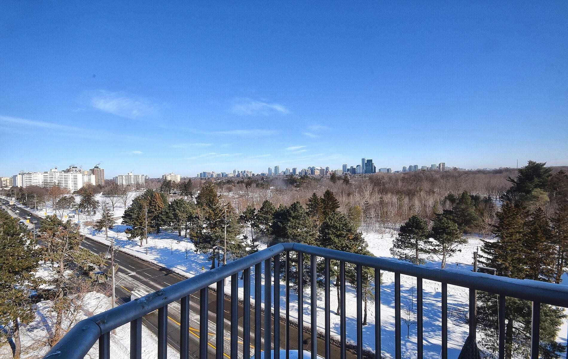 4200 Bathurst St, #705
