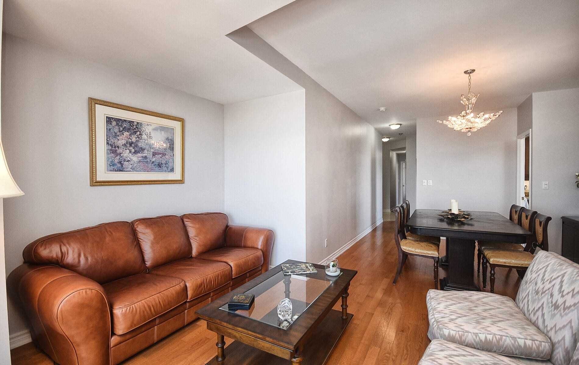 4200 Bathurst St, #705
