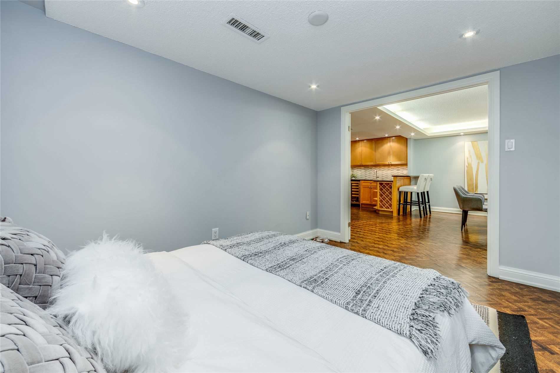 Listing C5486424 - Large Photo # 37