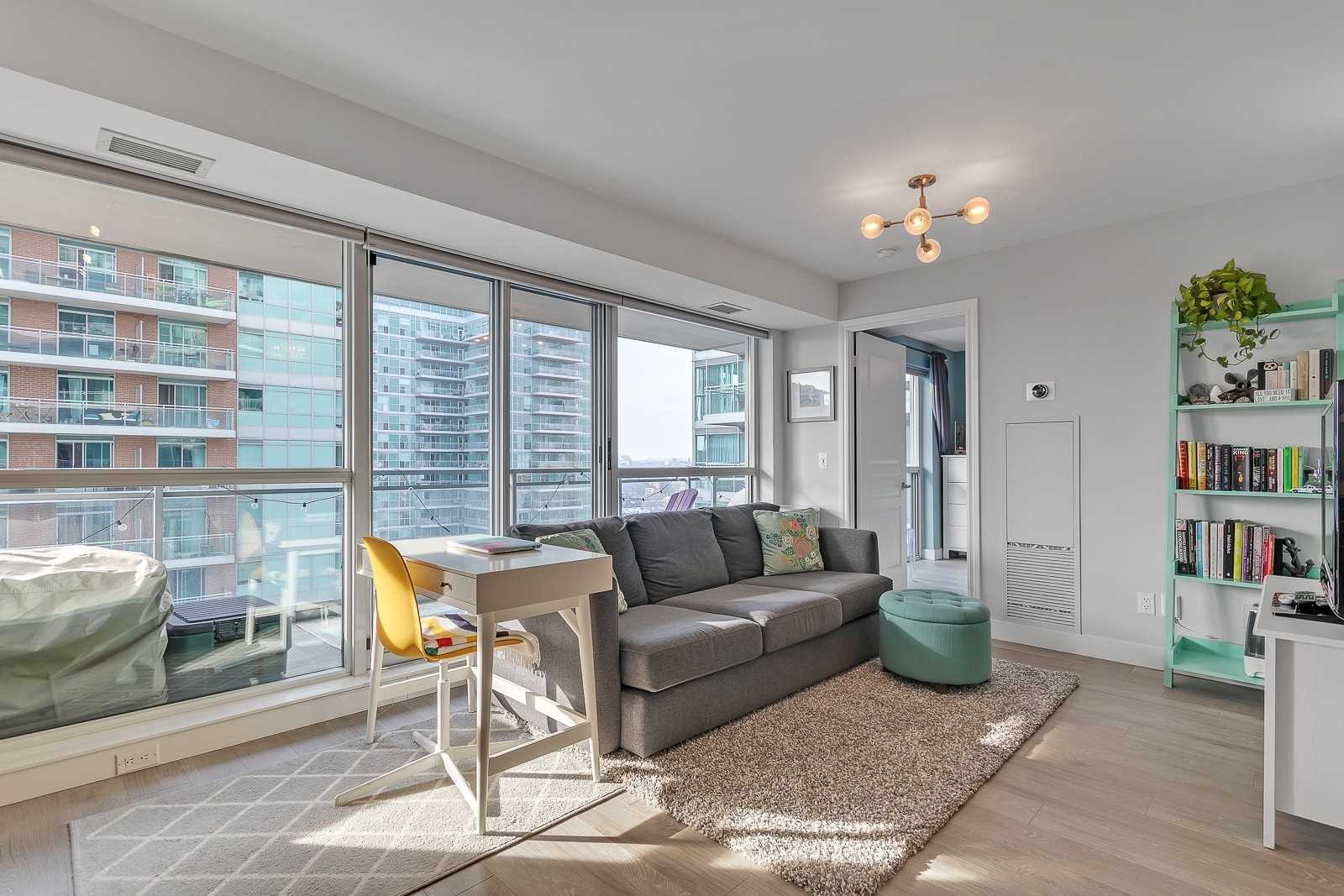80 Western Battery Rd, #1812
