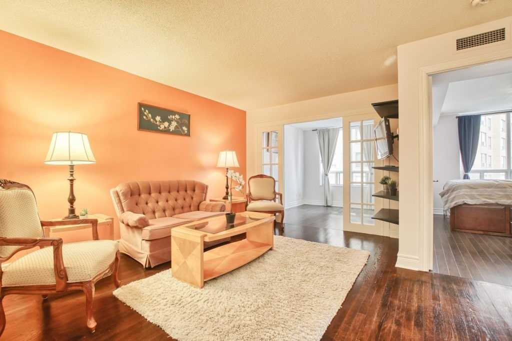 5418 Yonge St, #511