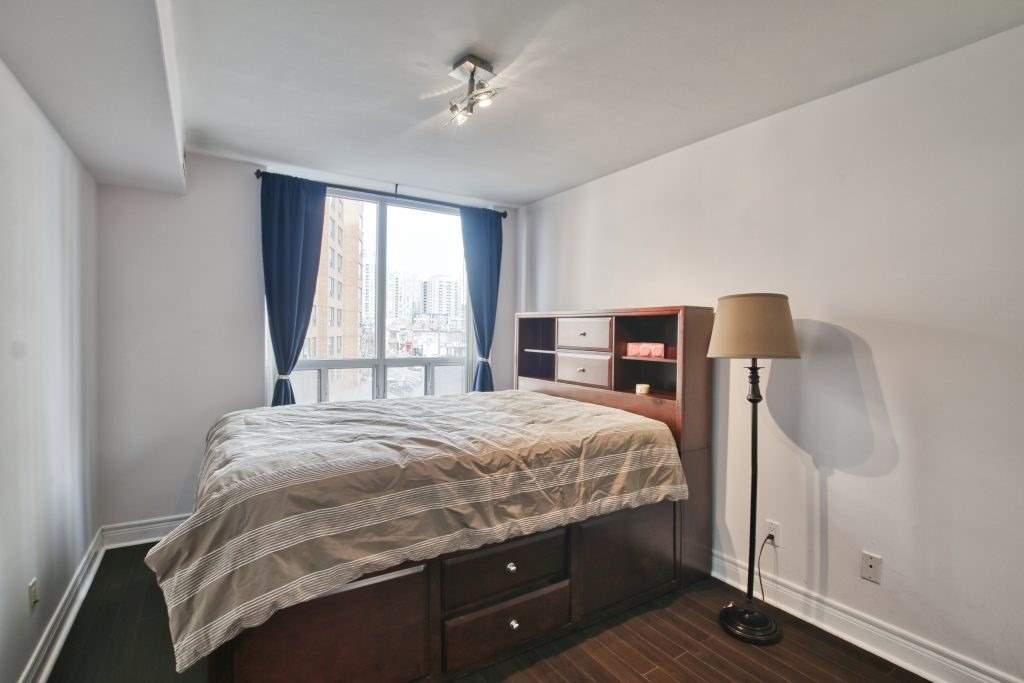 5418 Yonge St, #511