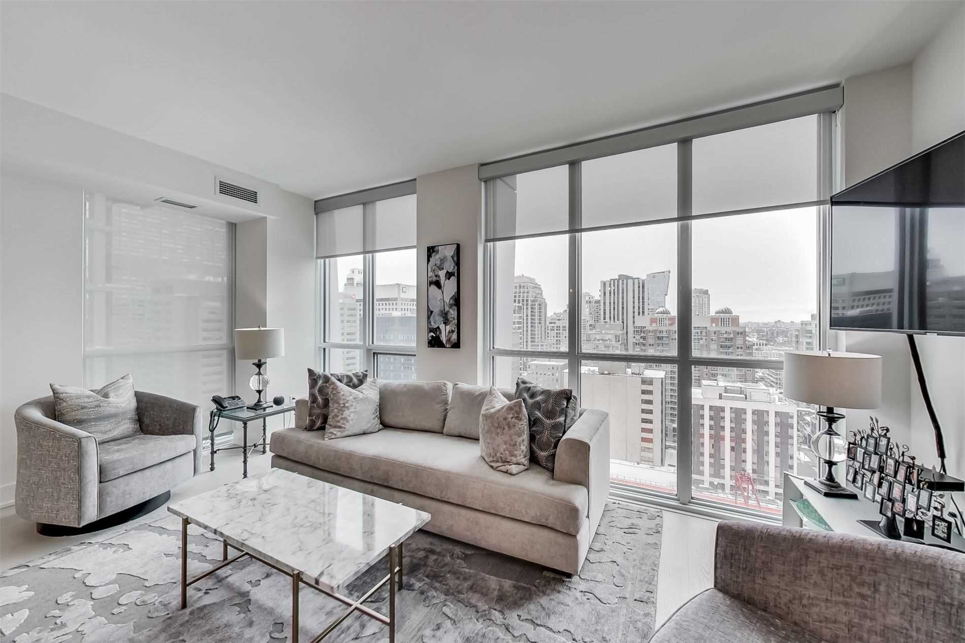 1 Yorkville Ave, #1701