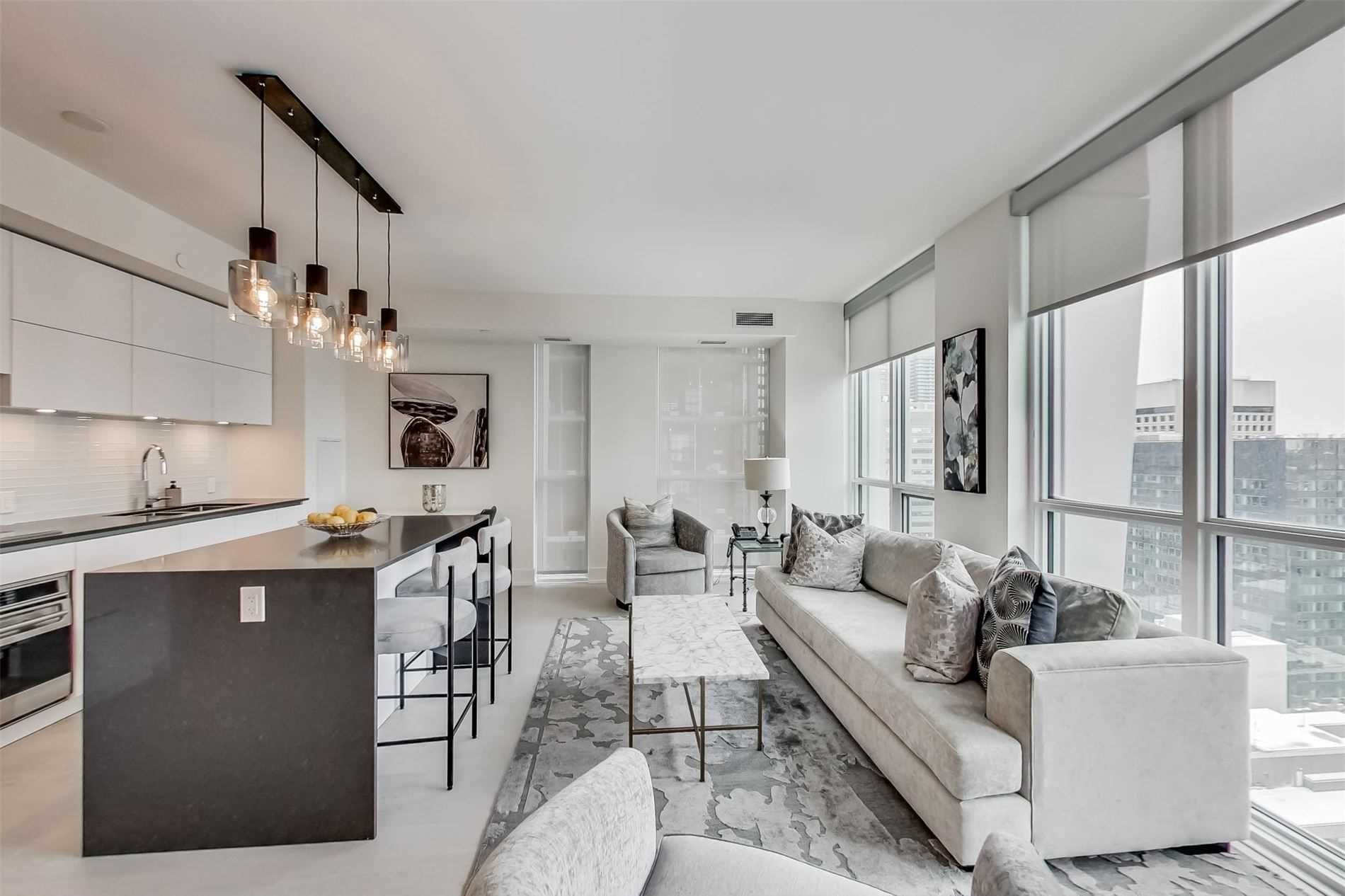 1 Yorkville Ave, #1701