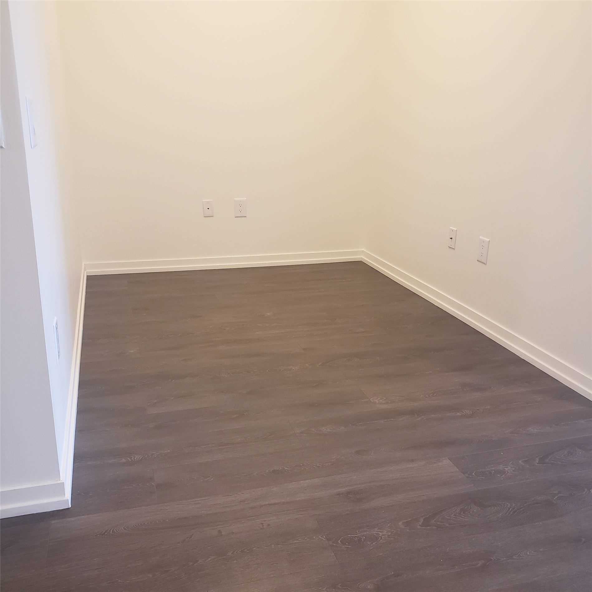 3237 Bayview Ave, #803