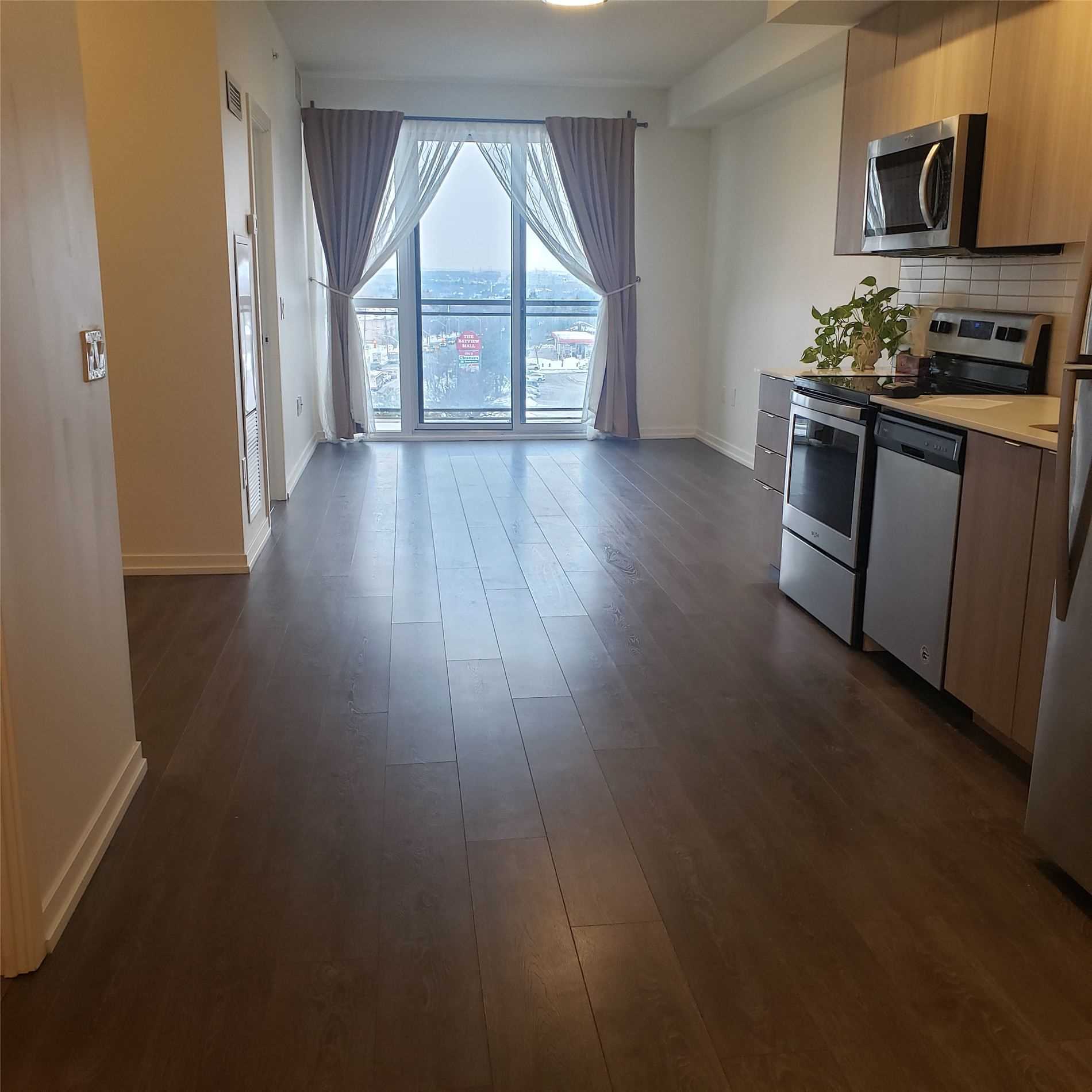 3237 Bayview Ave, #803