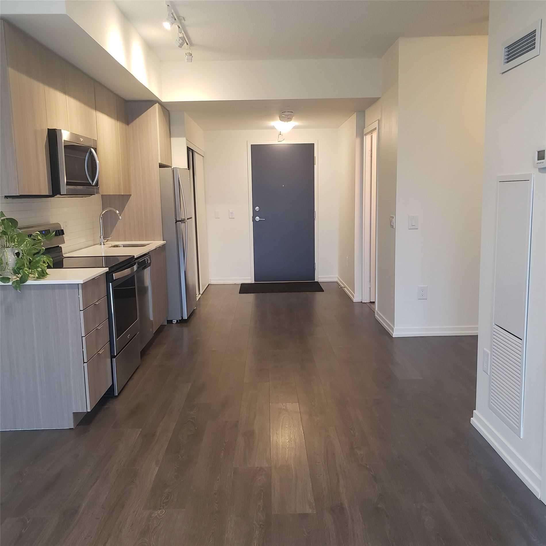 3237 Bayview Ave, #803