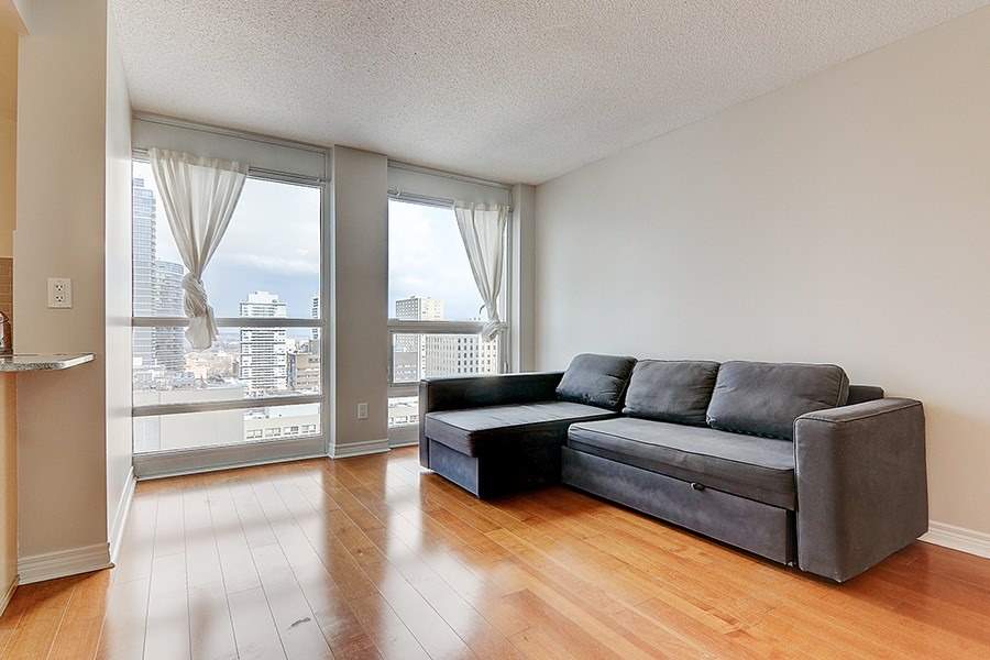 763 Bay St, #2402