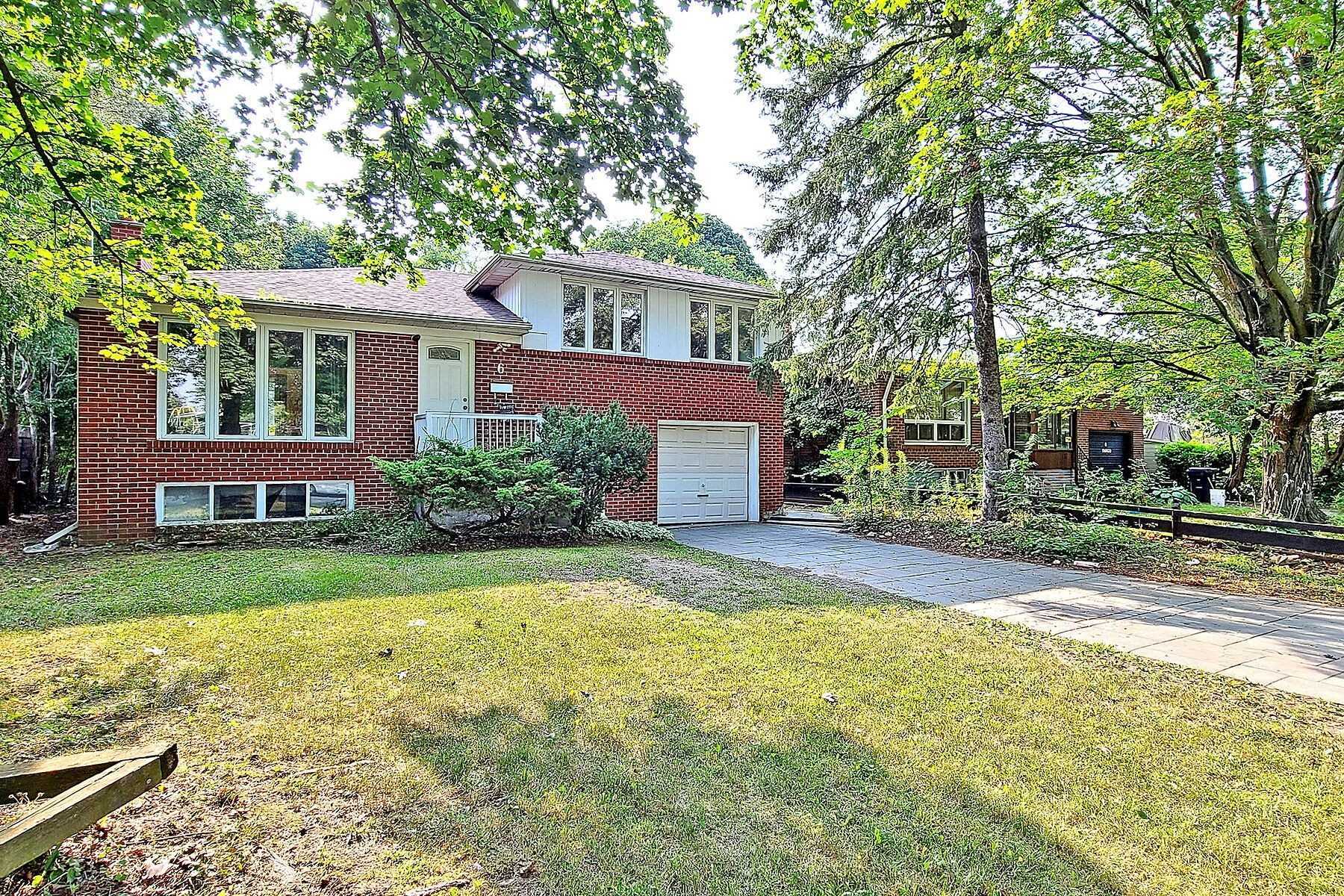 6 Fargo Ave