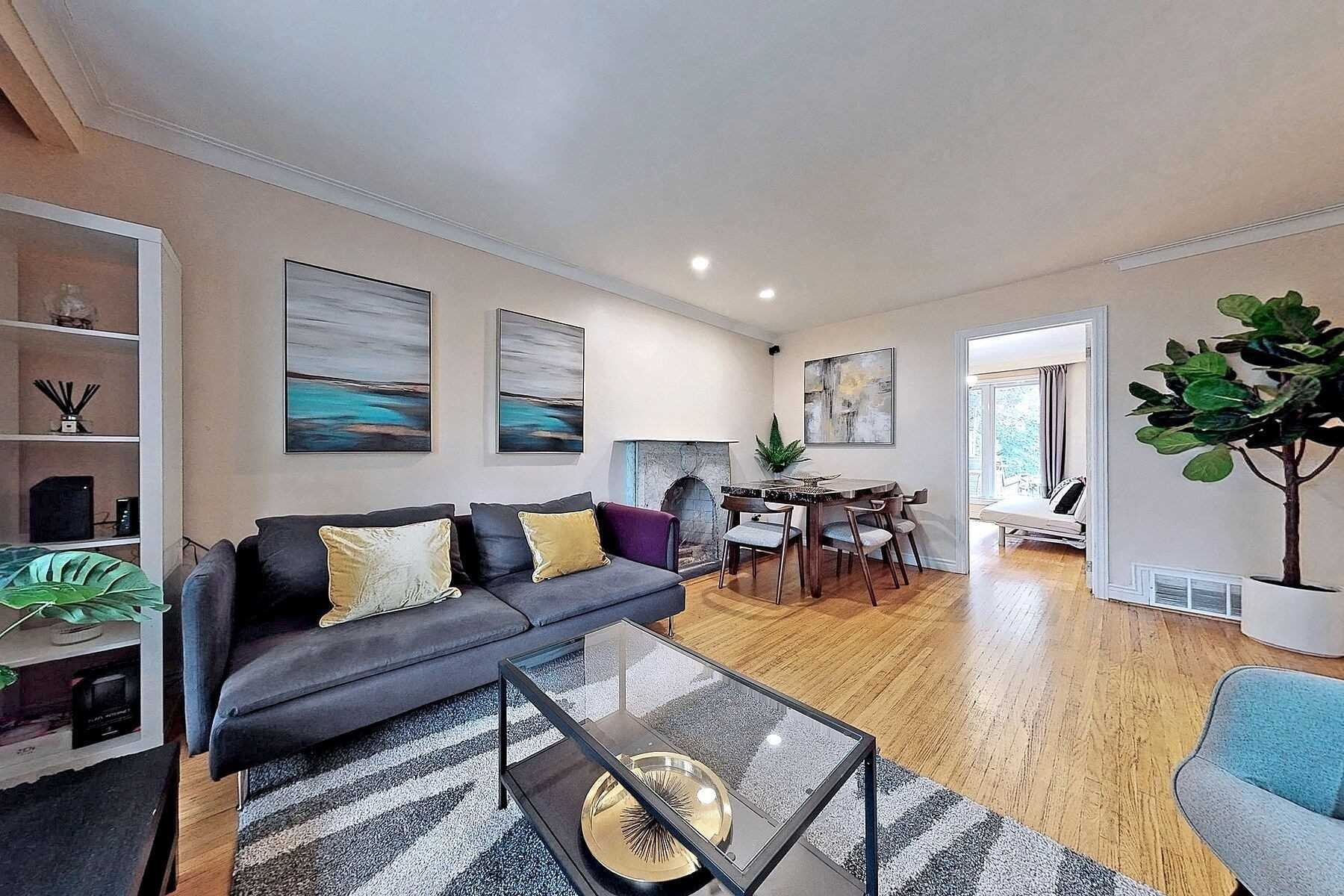 6 Fargo Ave