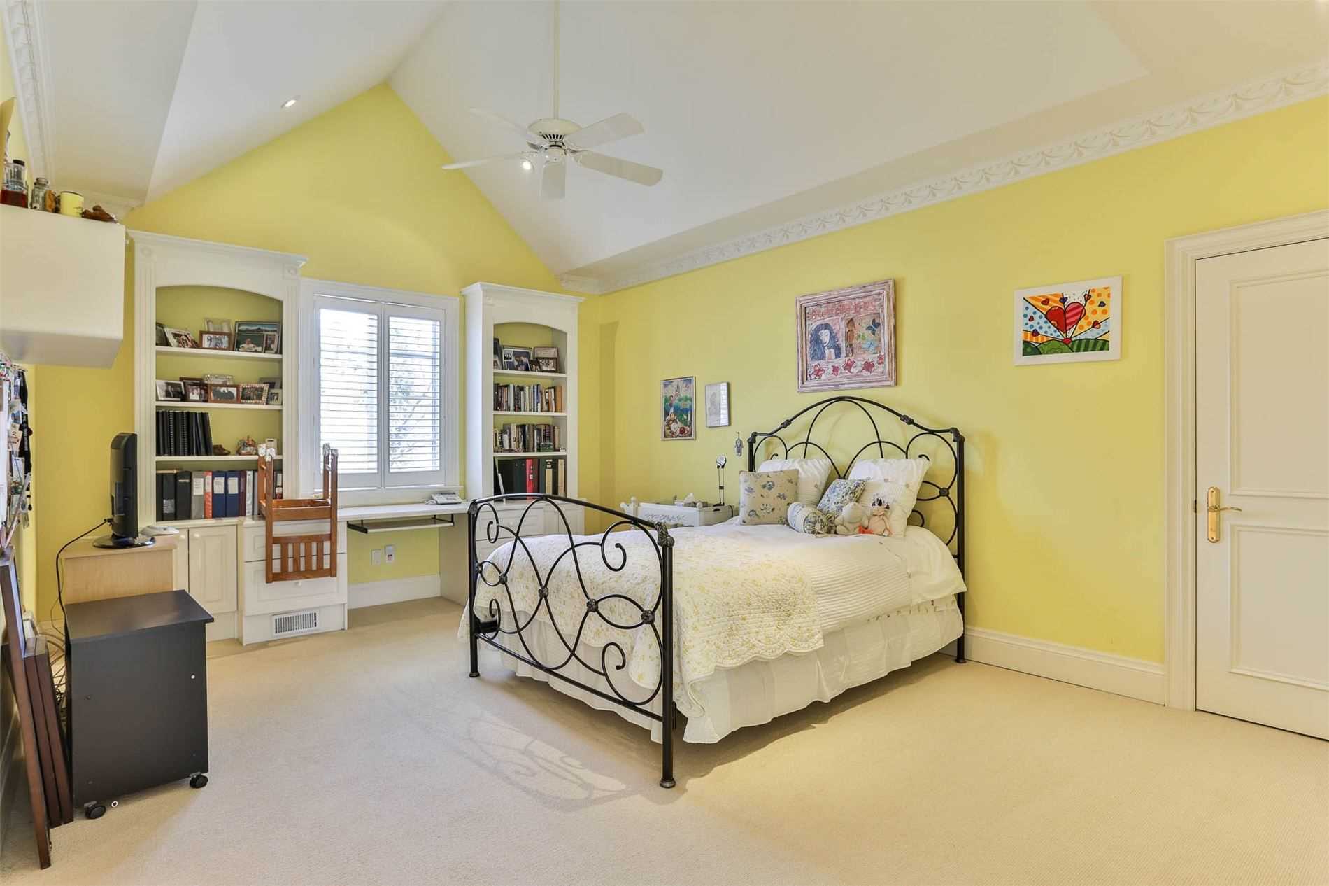 17 Bayview Ridge