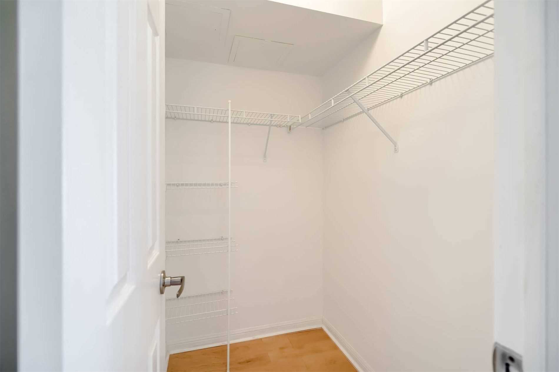 311 Richmond St E, #605