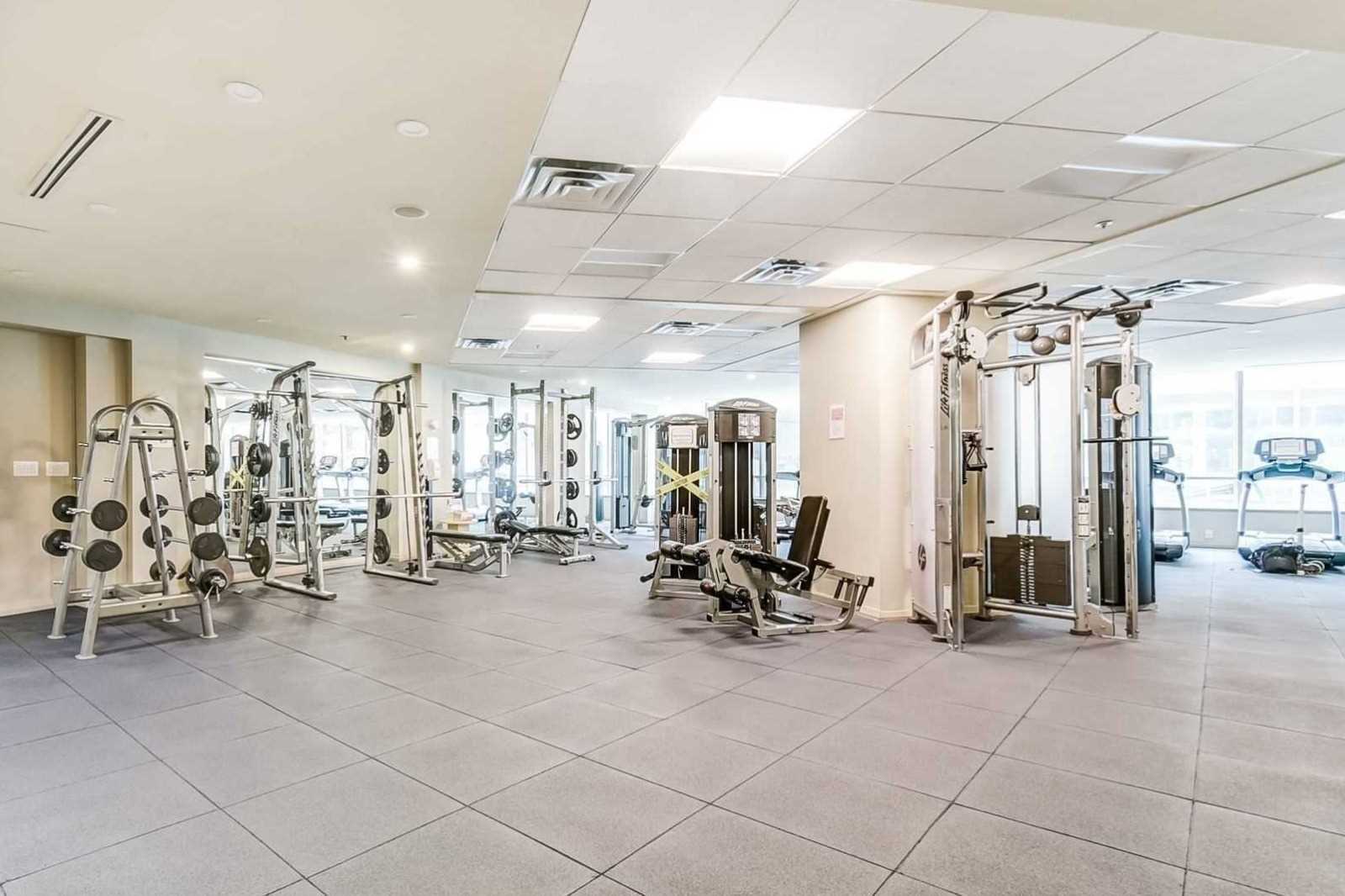 12 Yonge St, #1311