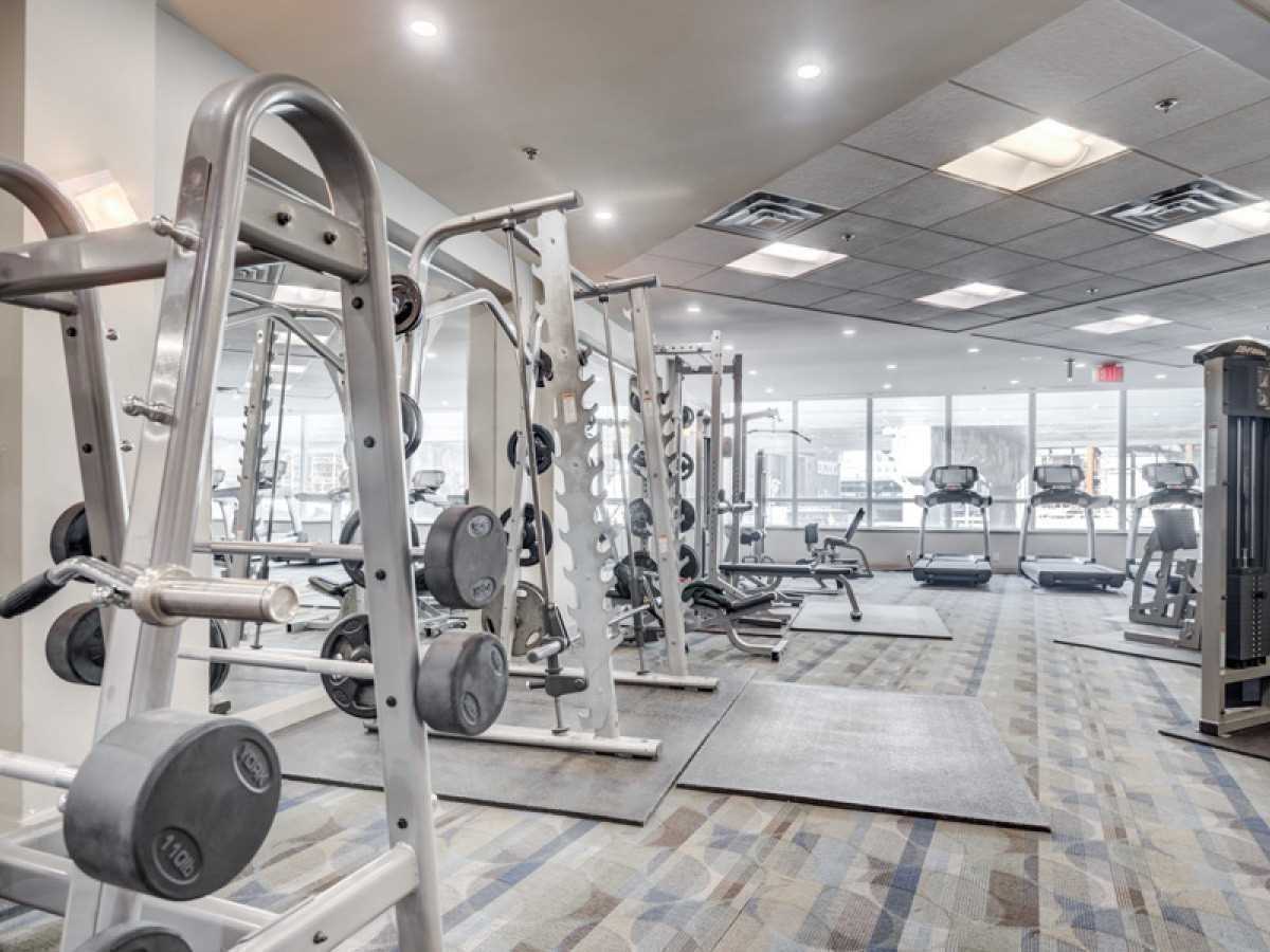 12 Yonge St, #1311