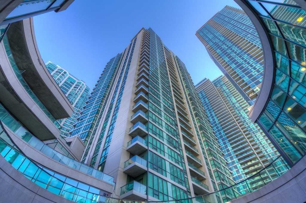12 Yonge St, #1311
