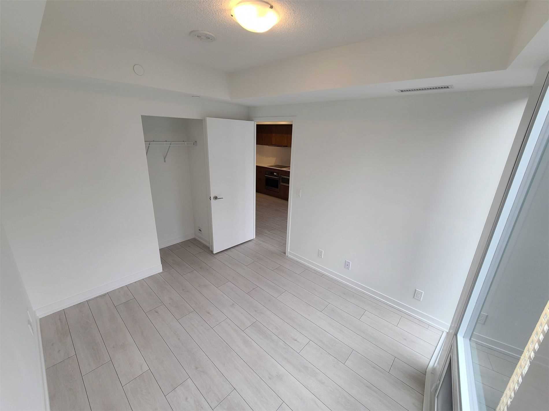 60 Shuter St, #3001