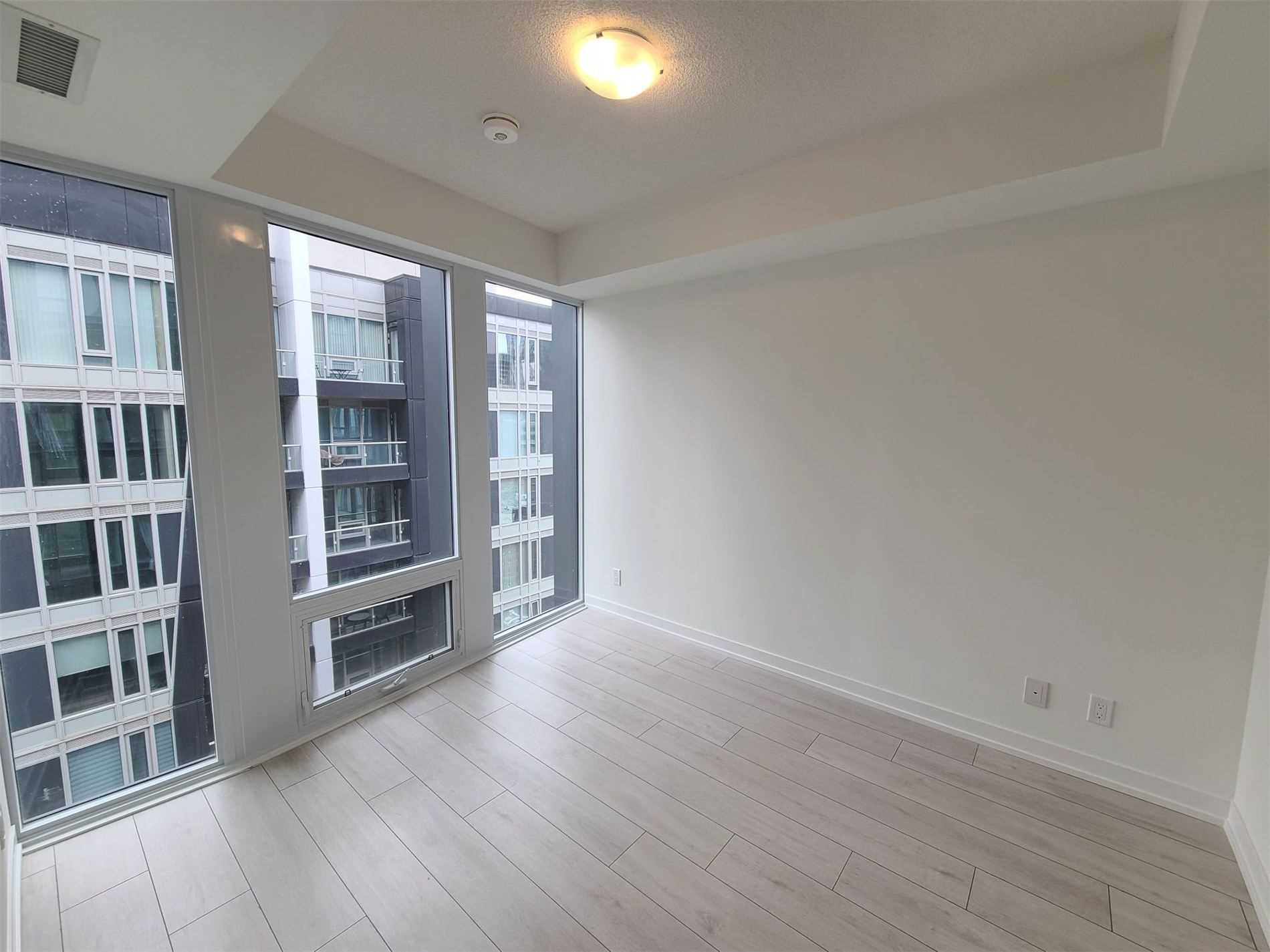 60 Shuter St, #3001