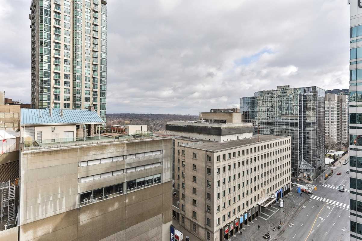 85 Bloor St E, #1503