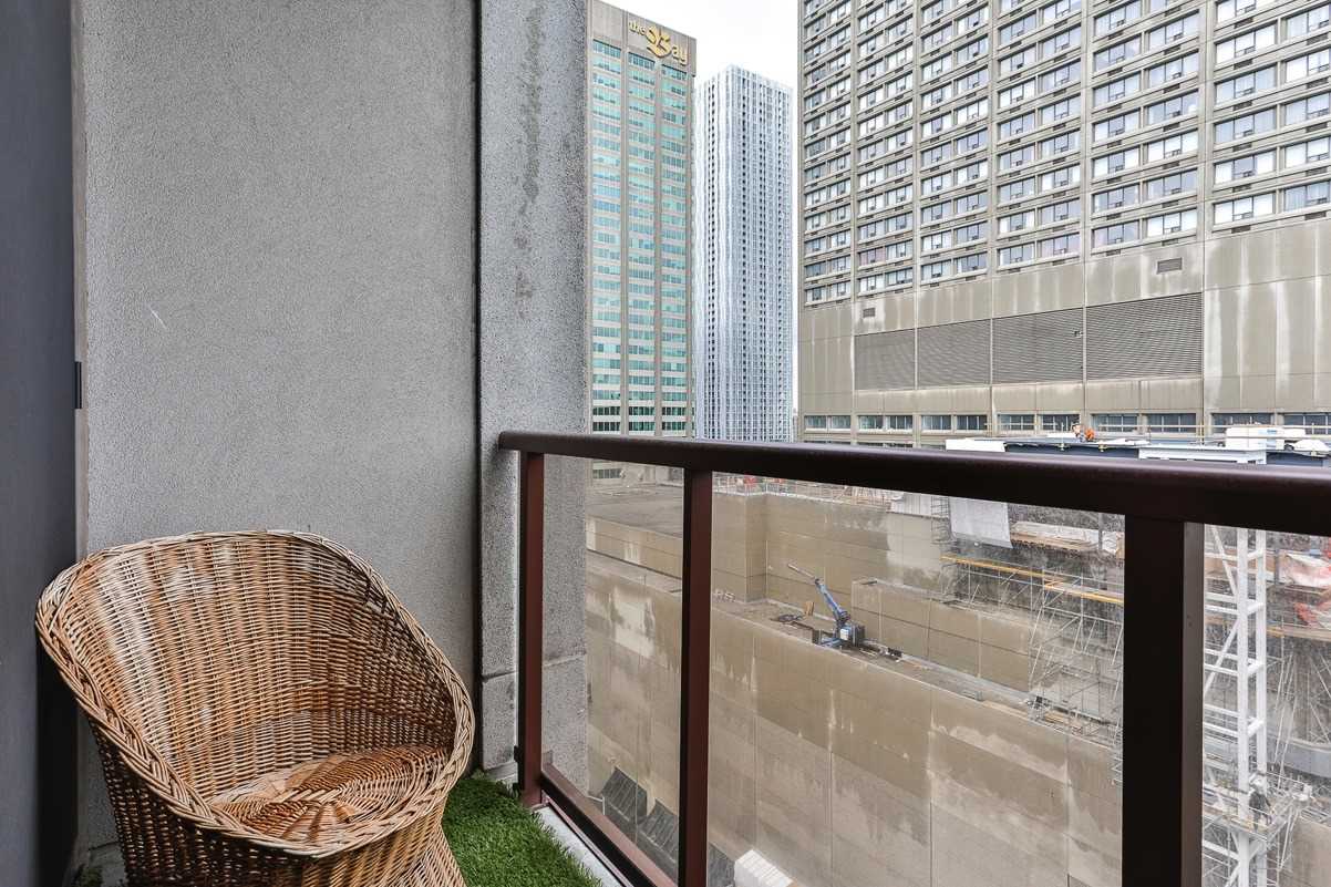 85 Bloor St E, #1503
