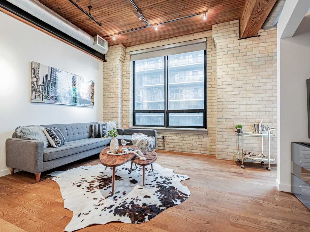 781 King St W, #512