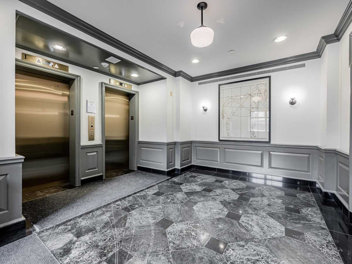 781 King St W, #512