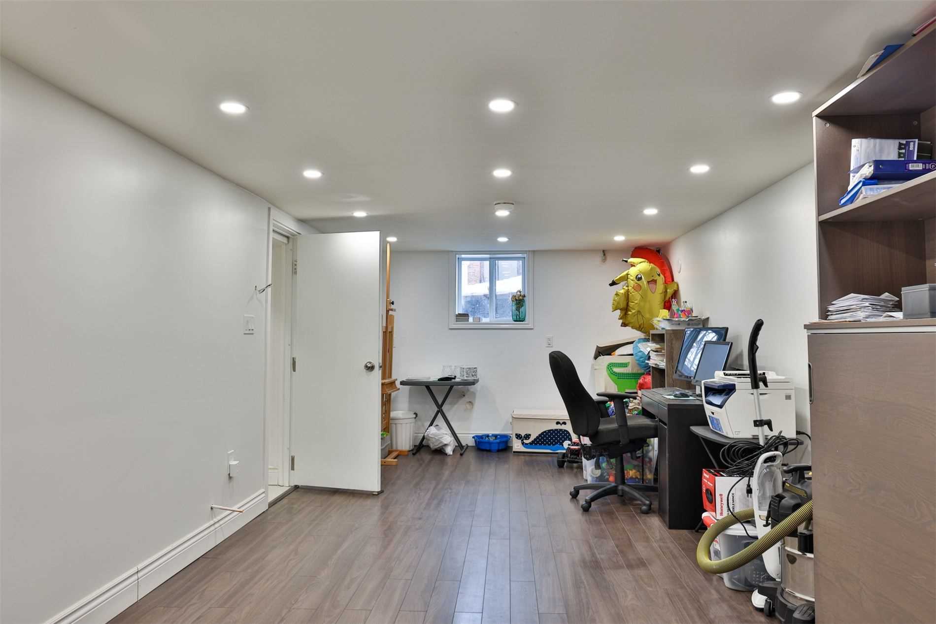 84 Glenvale Blvd
