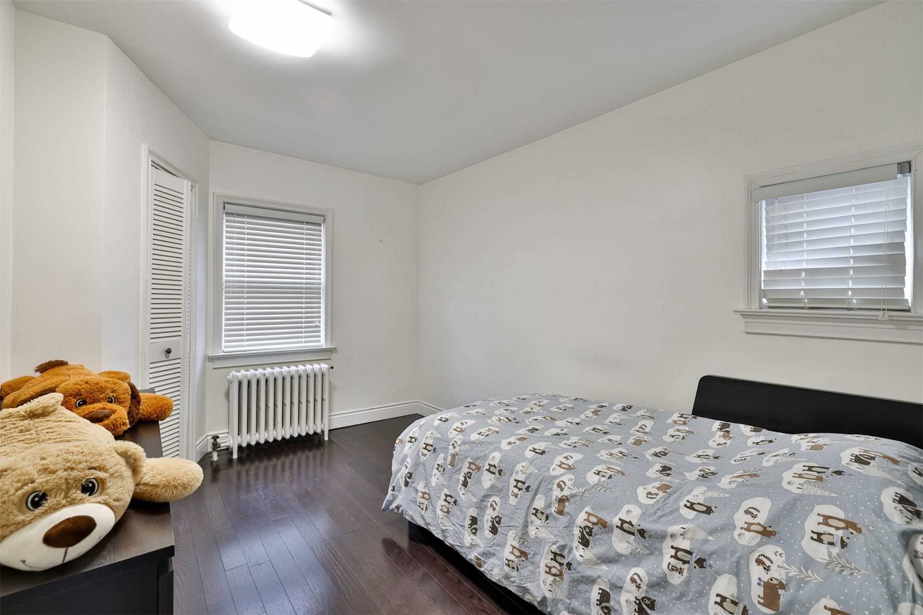 84 Glenvale Blvd