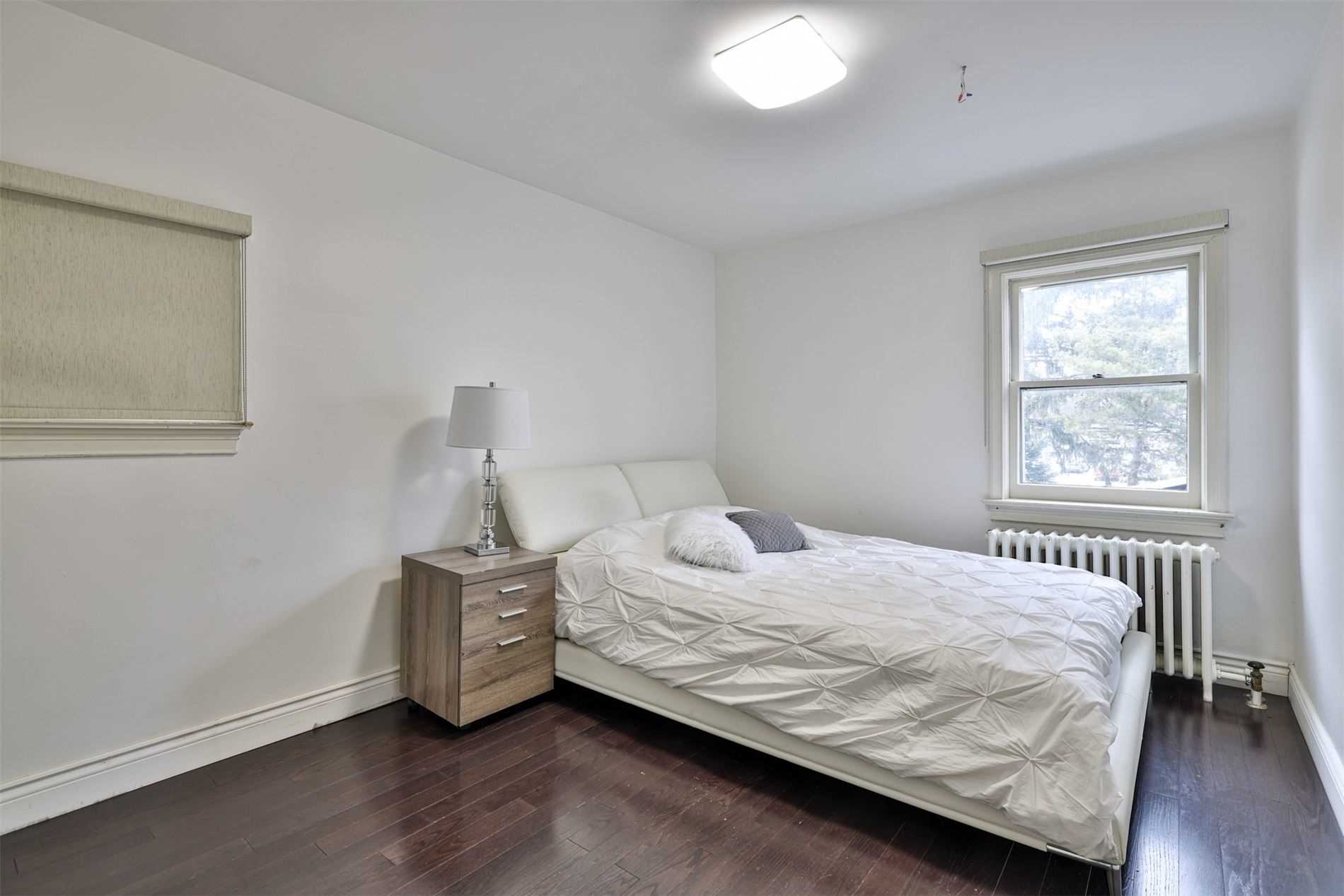 84 Glenvale Blvd
