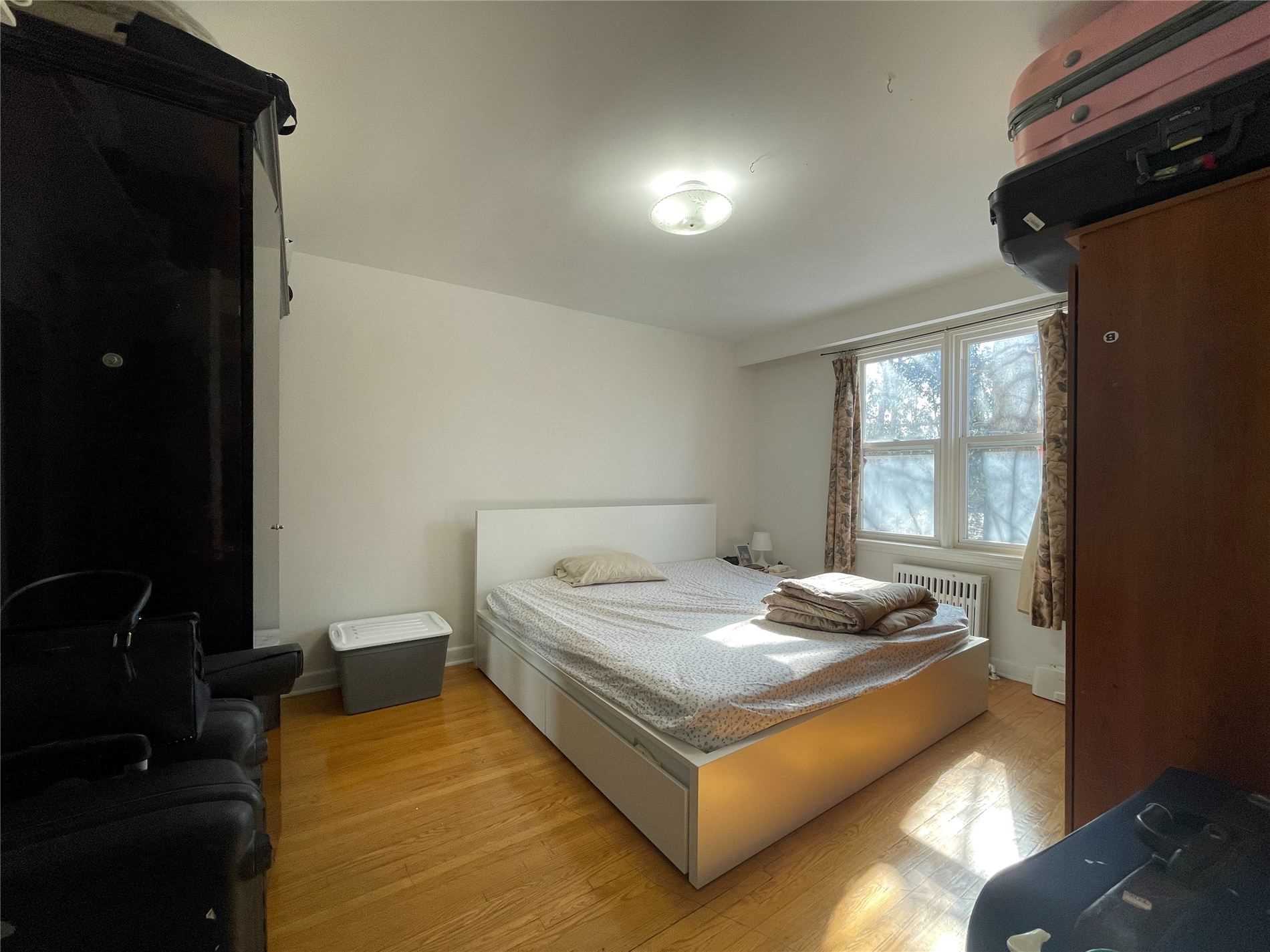 435 Wilson Ave